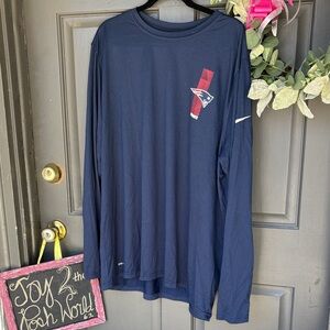Nike NFL Navy Long Sleeve Tee with NE patriots logo